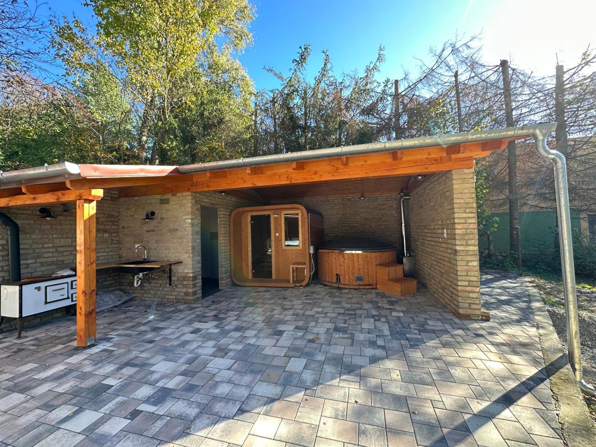 Regina Ranch Hotel Igal Exterior photo